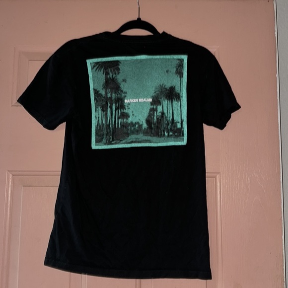 Tee-shirt - Picture 3 of 3